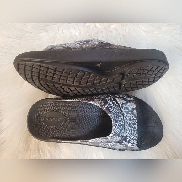 OOFOS Ooahh Slide Sandals Women's Size 10 W 8 M Snadal - Picture 3 of 6
